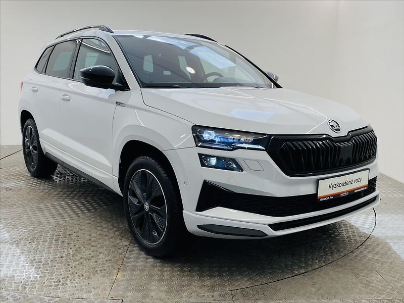 Škoda Karoq 2,0 TDI 110kW DSG 4x4 Sportlin - fotka 23 z 27