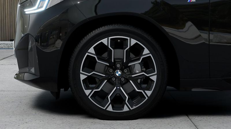 BMW X3 xDrive 40d - fotka 8 z 14