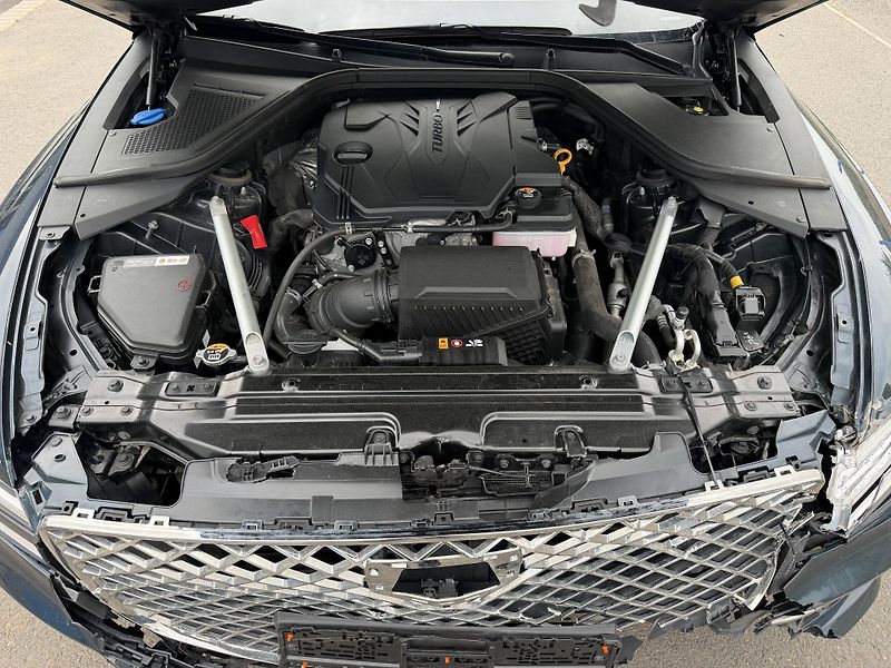 Genesis G80 2,5T 224kW 4x4 autom. TV  - fotka 8 z 20