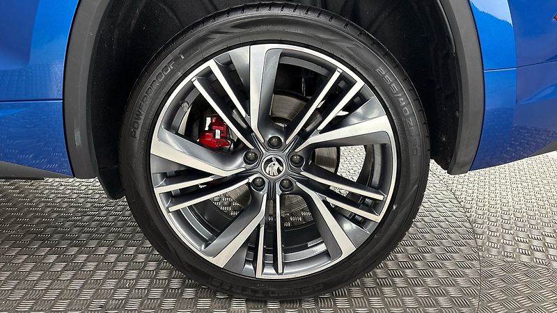 Škoda Kodiaq 2.0 TSI DSG 4x4 RS - fotka 19 z 31