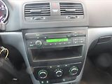 Škoda Yeti (2015) 1.2 TSI - náhled 12