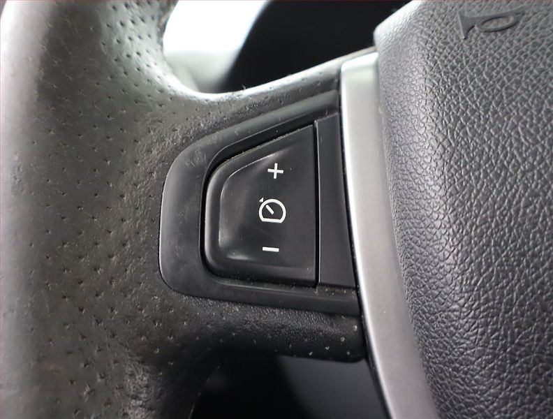 Renault Laguna (2011) 2.0 dCi, Serv.kniha, po STK - fotka 14 z 14