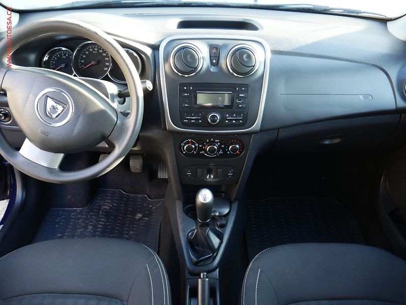 Dacia Sandero (2014) 1.2i, 1.maj,ČR, AC - fotka 7 z 14