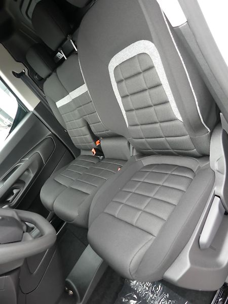 Citroën Berlingo (2026) VAN L1 650 BlueHDi 100 MAN6 - fotka 8 z 14