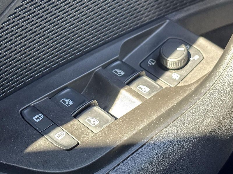 Škoda Octavia (2023) Combi 2.0 TDI 4x4 DSG Scout - fotka 17 z 31