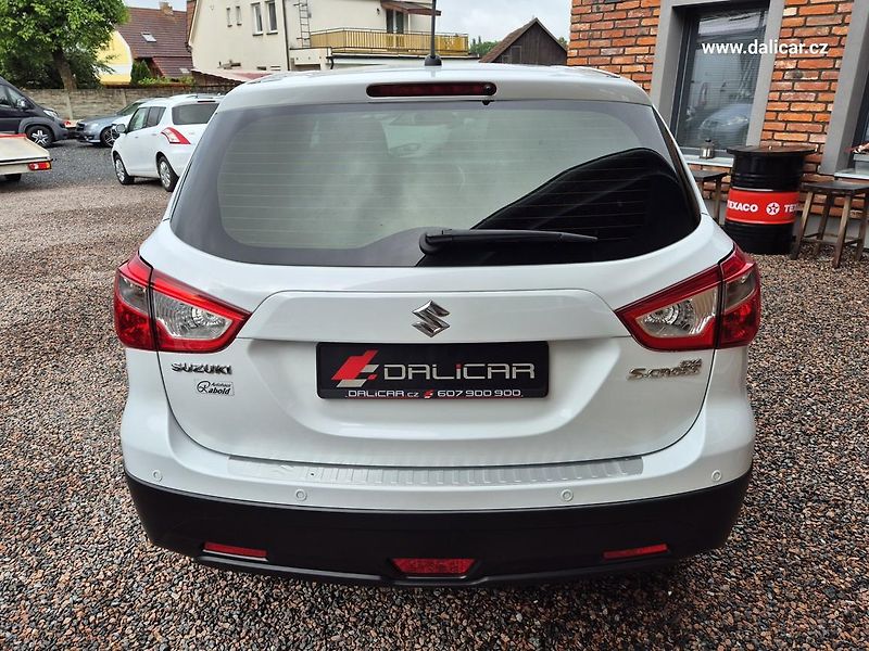 Suzuki SX4 S-Cross (2014) 1.6VVT 88KW CLUB Tažné - fotka 10 z 53