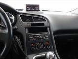 Peugeot 5008 (2011) 2.0 HDI, Serv.kniha, po STK - náhled 9