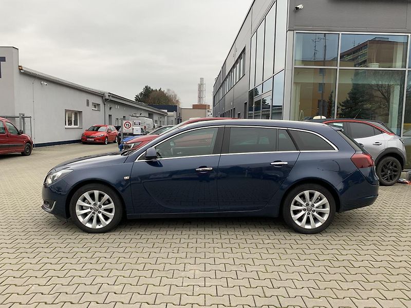 Opel Insignia (2014) Sports Tourer Cosmo 2.0CDTi  - fotka 6 z 45