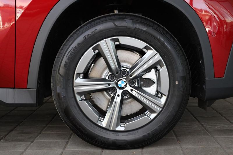 BMW X1 xDrive23d - fotka 7 z 16