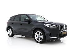 BMW iX1 (2023) xDrive30 65 kWh 4×4 - fotografie inzerátu