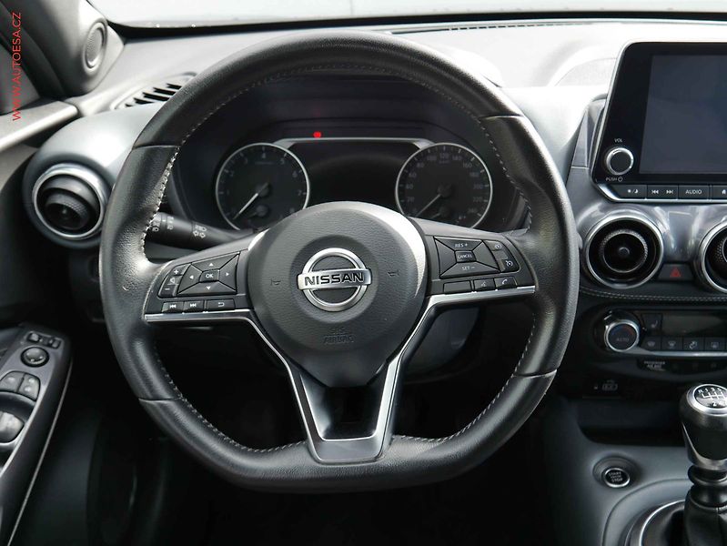 Nissan Juke (2020) 1.0 DiG-T, N-Connecta - fotka 15 z 16
