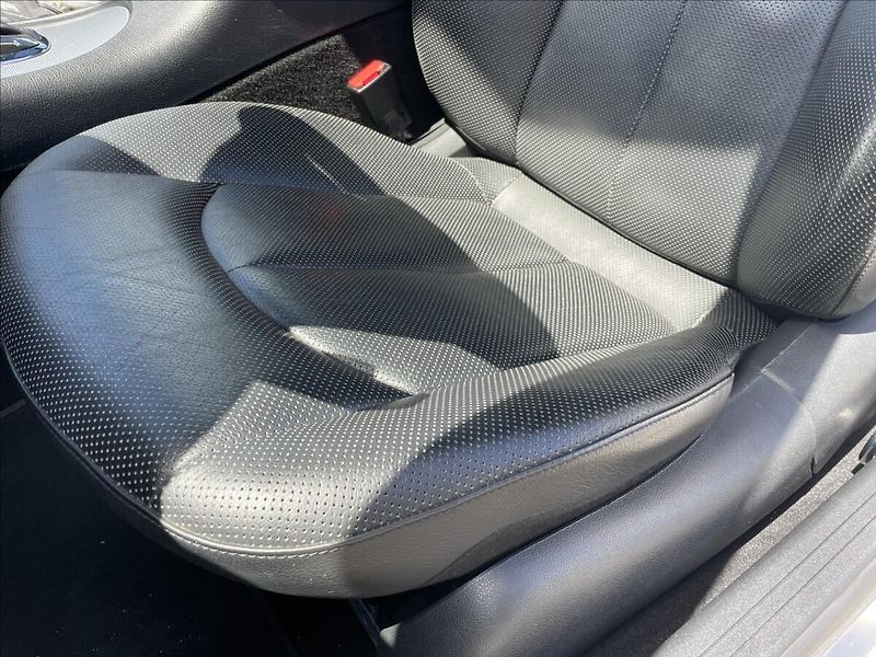 Mercedes-Benz CLK 3,0 i V6 170kw Ambiente TOP st - fotka 22 z 41