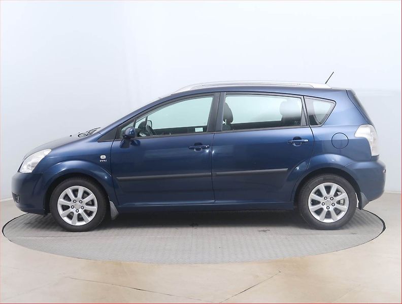 Toyota Corolla Verso (2004) 1.8, Tempomat - fotka 3 z 14