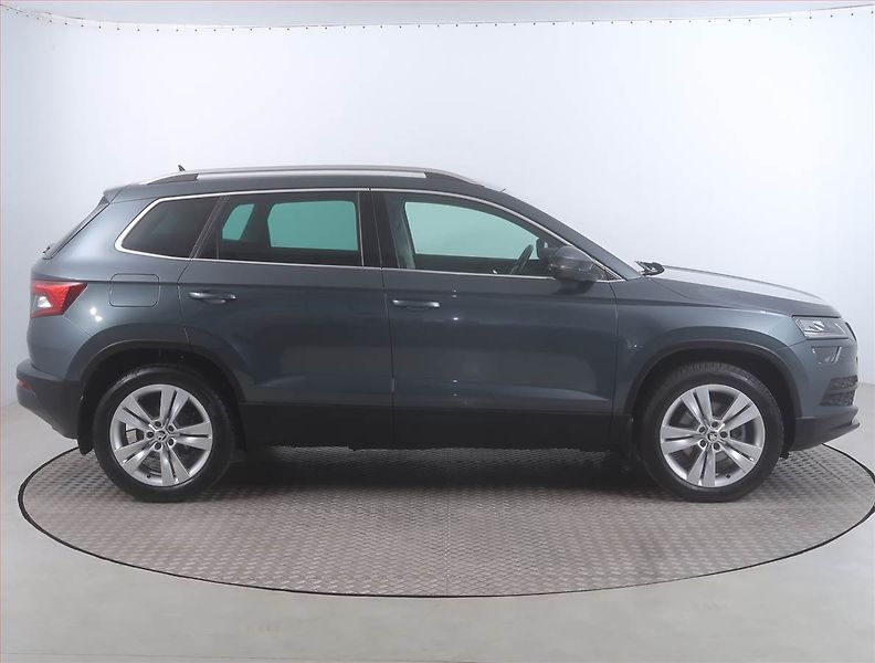 Škoda Karoq (2019) 2.0 TDI - fotka 6 z 18