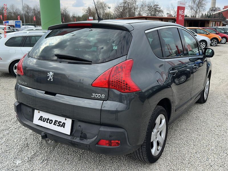 Peugeot 3008 (2012) 1.6HDi, Panorama, TZ - fotka 4 z 20