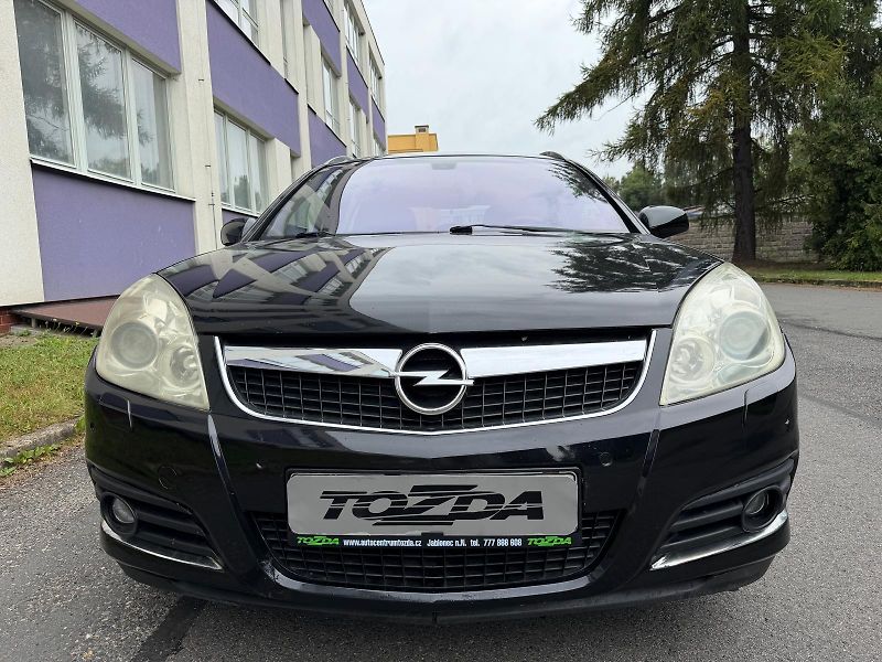 Opel Vectra 1,9 CDTi SW + sada pneumatik  - fotka 7 z 22