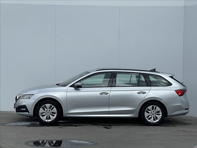 Škoda Octavia 2,0 TDI Combi Ambition Plus - fotka 2 z 23