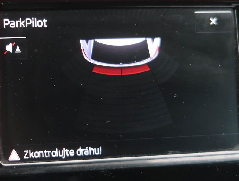 Škoda Octavia (2015) RS 2.0 TSI, Automat, Kůže - fotka 19 z 22