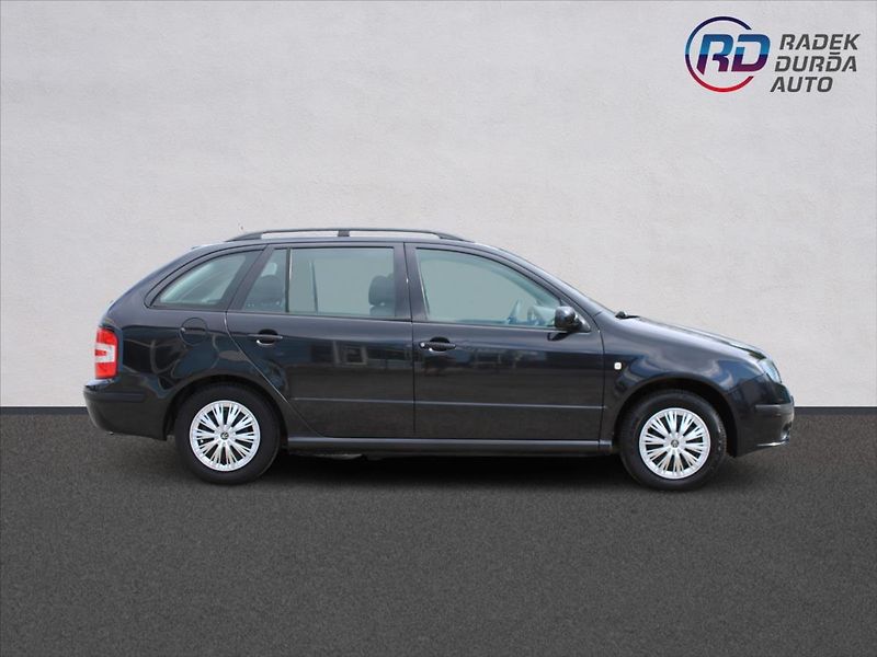 Škoda Fabia 1,4 16V  KLIMATIZACE,TAŽNÉ - fotka 4 z 21