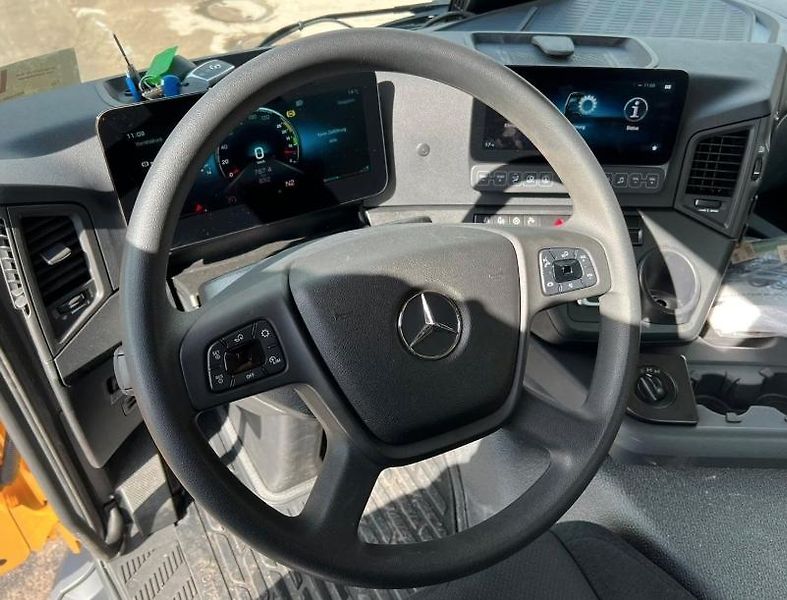 Mercedes-Benz (2022) Arocs 2646 6x4 JNK EURO 6 - fotka 12 z 14