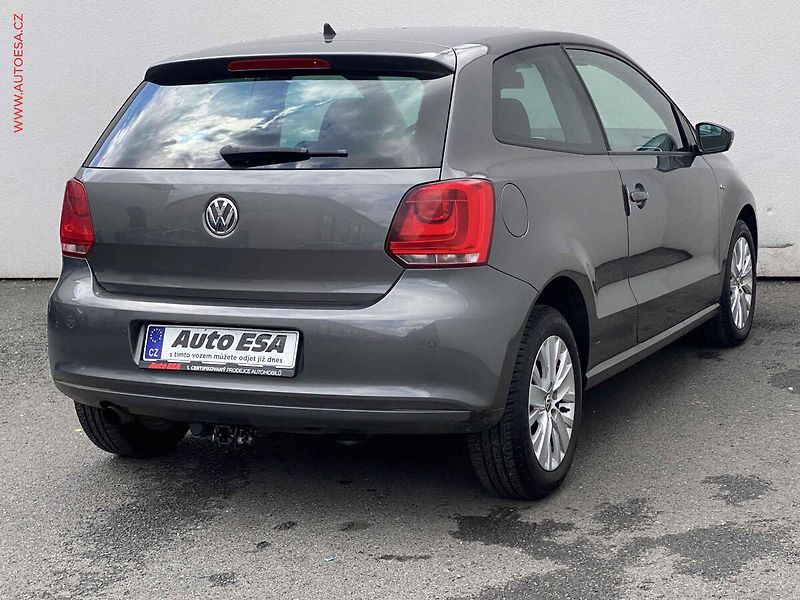 Volkswagen Polo (2014) 1.2 TSi, Life - fotka 4 z 18