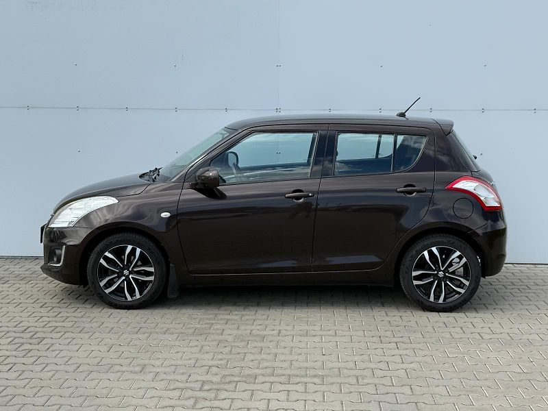Suzuki Swift 1,2i 69kW - fotka 3 z 25