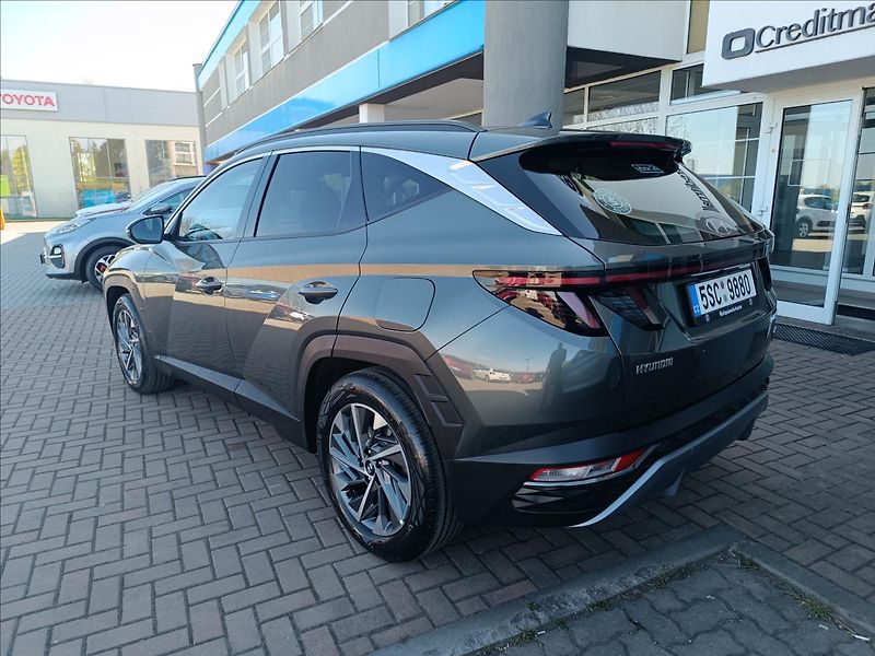 Hyundai Tucson 1,6 T-GDi 4X4 Smart - fotka 8 z 18