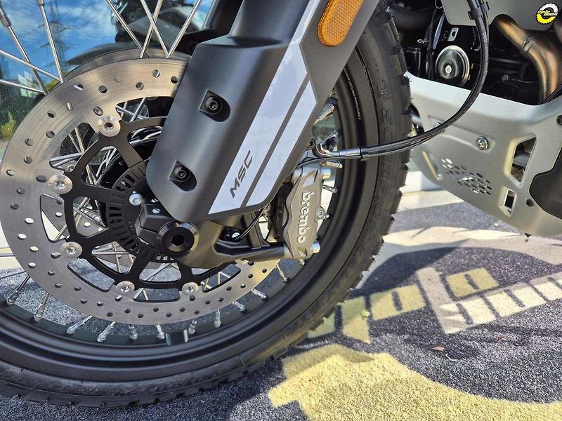 CFMOTO (2026) 1000 MT-X TOURING - fotka 33 z 43