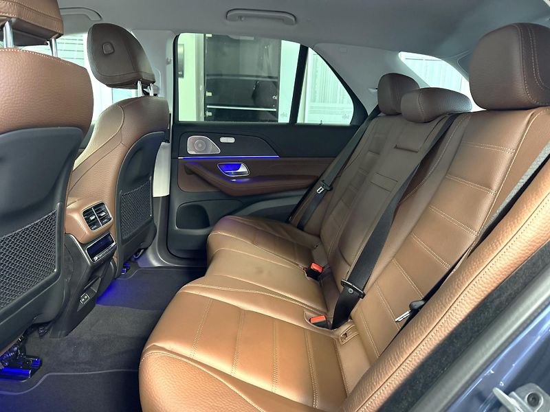Mercedes-Benz GLE (2025) GLE 350 de 4MATIC - fotka 3 z 5