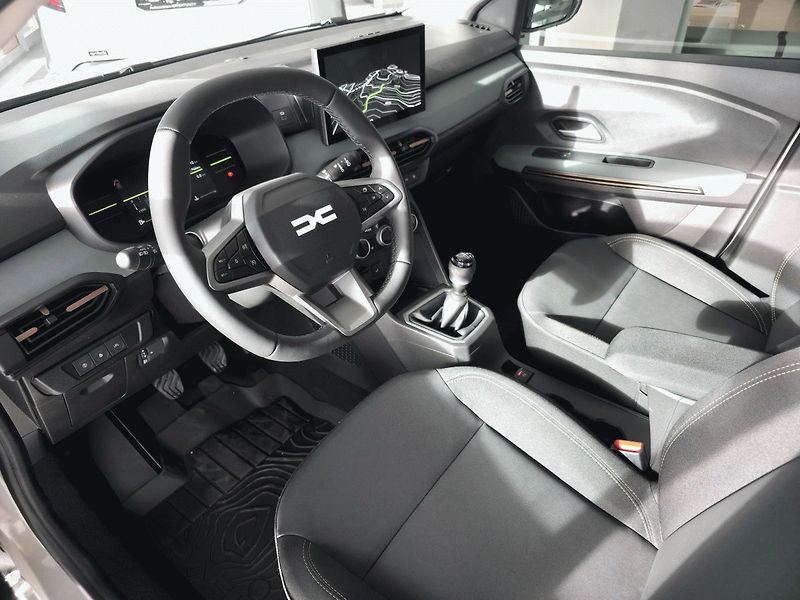 Dacia Jogger (2026) Extreme Eco-G 120 5 míst - fotka 3 z 4