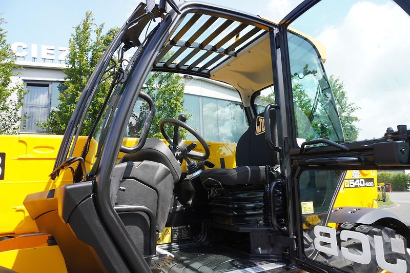 JCB (2020) 540-200 Telescopic Loader  - fotka 18 z 24