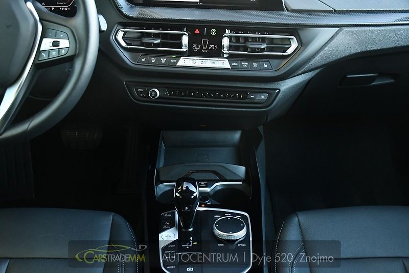 BMW Řada 2 218i ČR 1.MAJ PANO - fotka 22 z 54