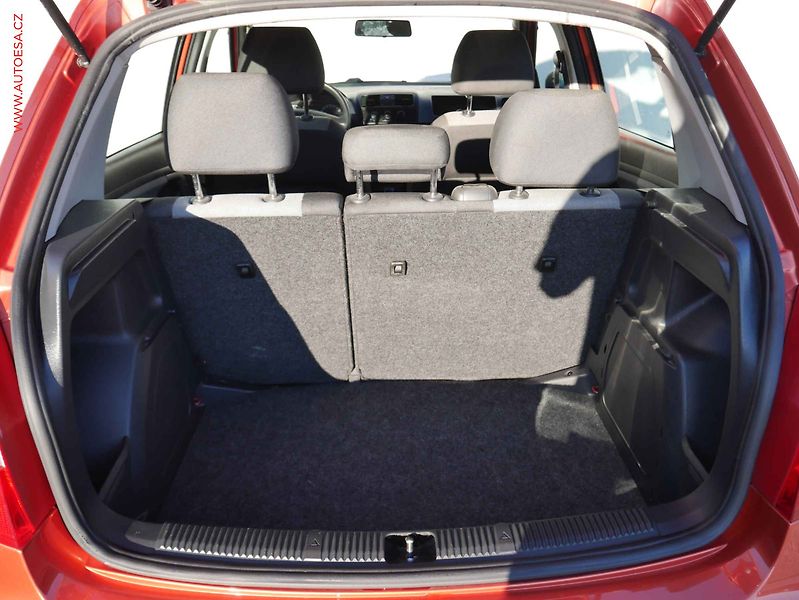 Škoda Fabia (2008) 1.2i, ČR, AC, tažné - fotka 7 z 15
