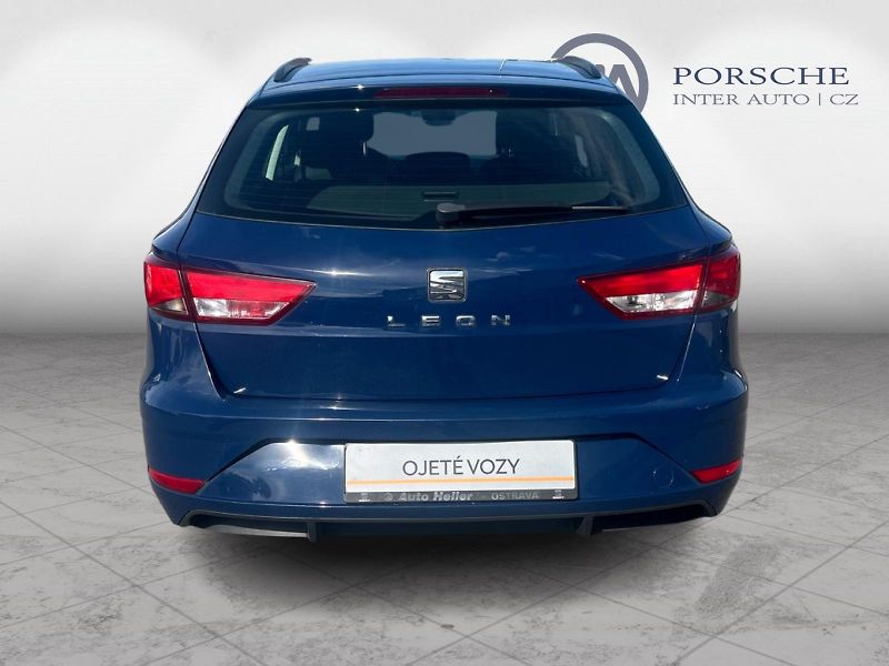 Seat Leon 1.2TSI 63kW - fotka 6 z 23