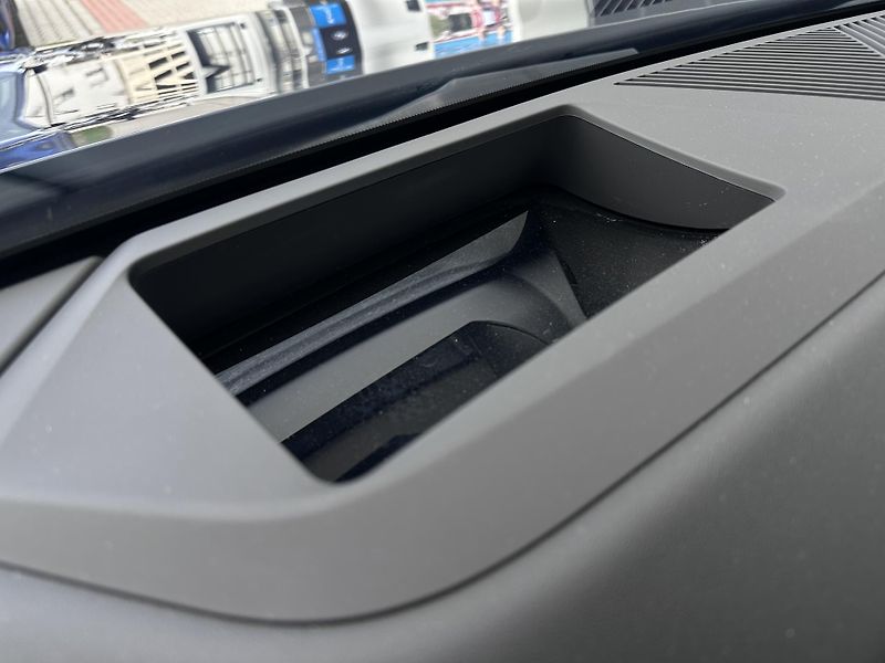 BMW X3 xDrive20d M-Sport PRO - fotka 10 z 28