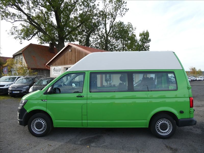 Volkswagen Transporter 2,0 TDi 75kW L2H2,9.míst,2xkol - fotka 6 z 48