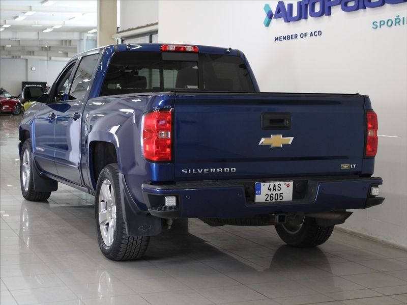 Chevrolet Silverado 5,3 V8 264kW 4x4 Akční CENA! - fotka 3 z 20