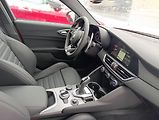 Alfa Romeo Giulia Veloce 2,0 Turbo 280k AWD - náhled 17