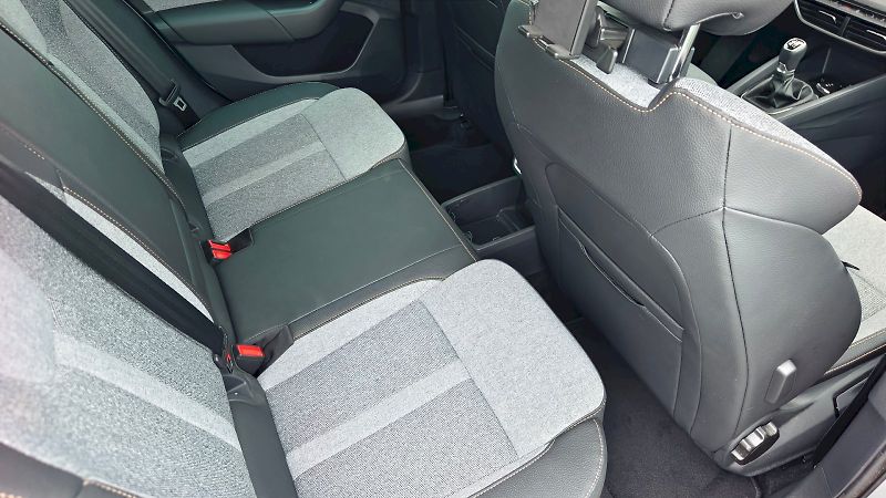 Škoda Octavia (2025) OCT.COMBI TOP SELECTION 1,5 TS - fotka 9 z 27