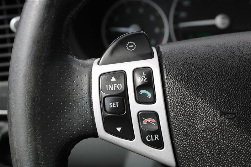 Saab 9-3 2,0 i  AUTOMAT, KLIMA - fotka 21 z 28