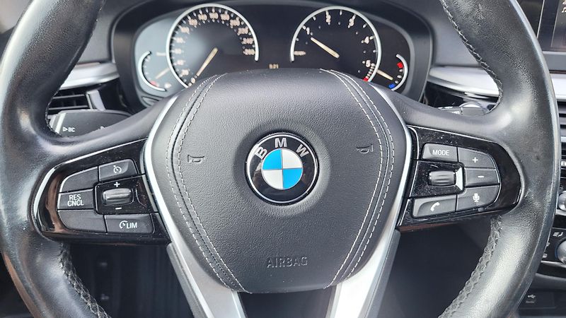 BMW Řada 5 520D manuál - fotka 24 z 25