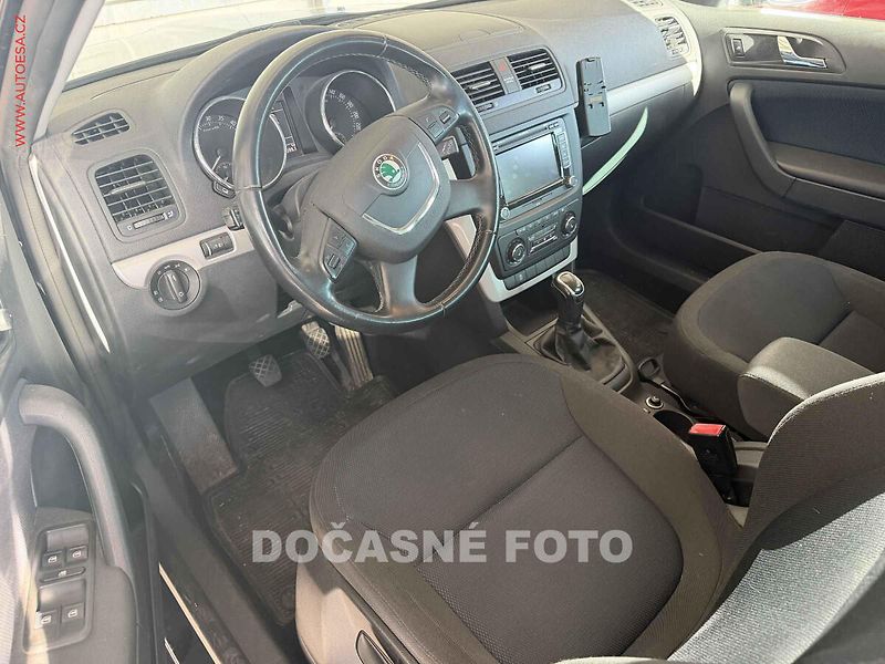 Škoda Yeti (2012) 2.0TDi 4x4, autoAC - fotka 3 z 3