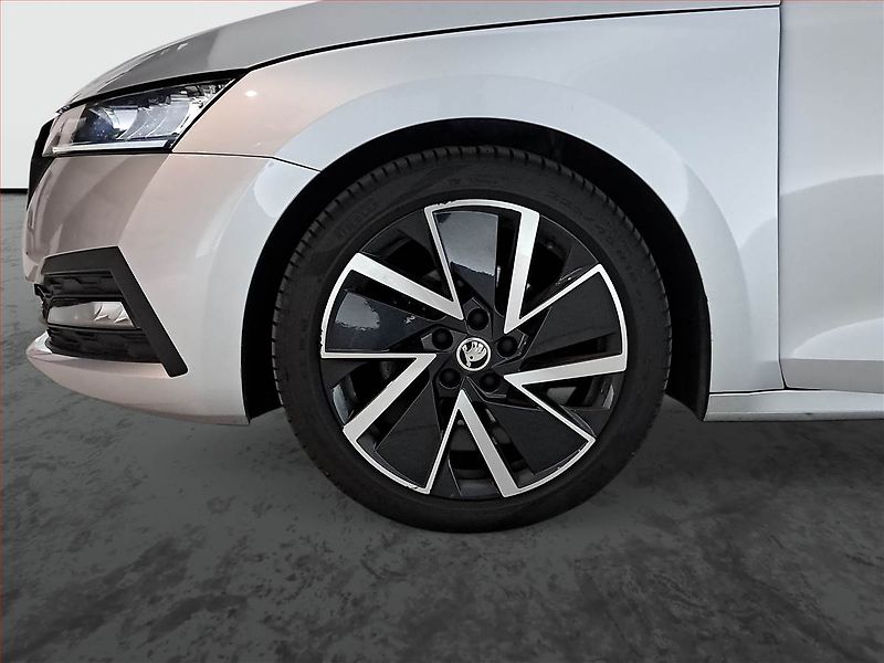 Škoda Octavia (2021) 1.0 TSI, Serv.kniha, Navi - fotka 15 z 21