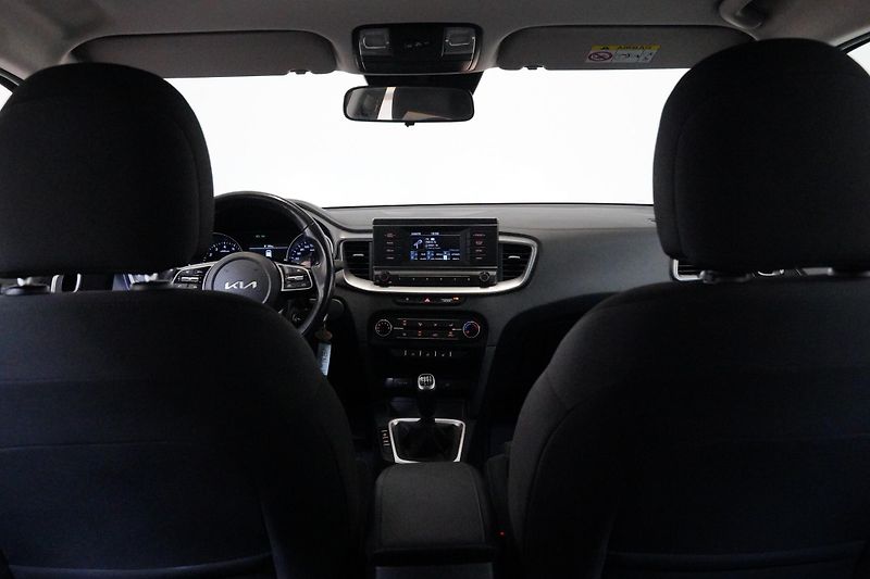 Kia Ceed - fotka 22 z 25
