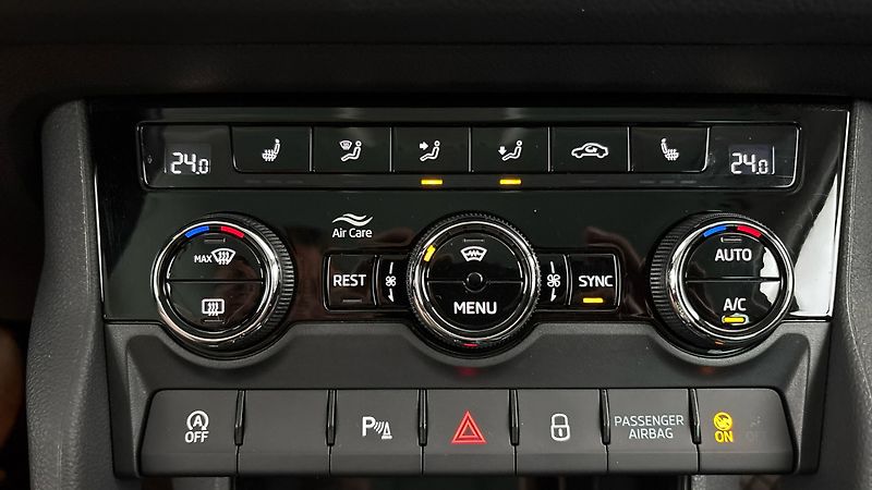 Škoda Kodiaq 2.0 TDI DSG 4x4 Style - fotka 13 z 28