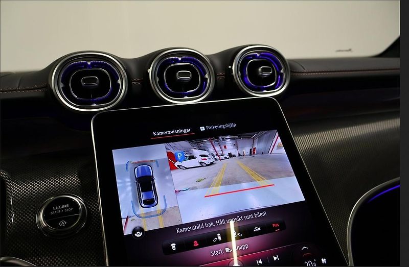 Mercedes-Benz GLC 300 Coupé 4MATIC AMG Pano HuD - fotka 24 z 28