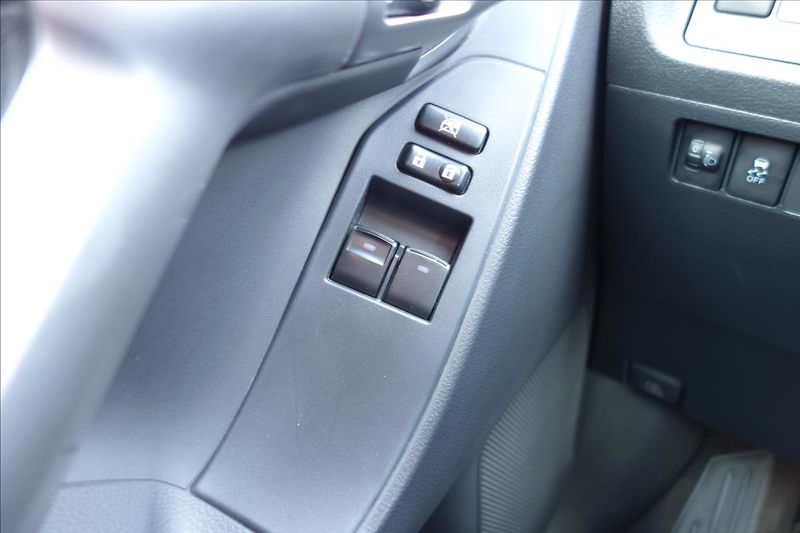 Toyota Verso 1,6 i 97KW, ČR, KLIMATIZACE. - fotka 28 z 31