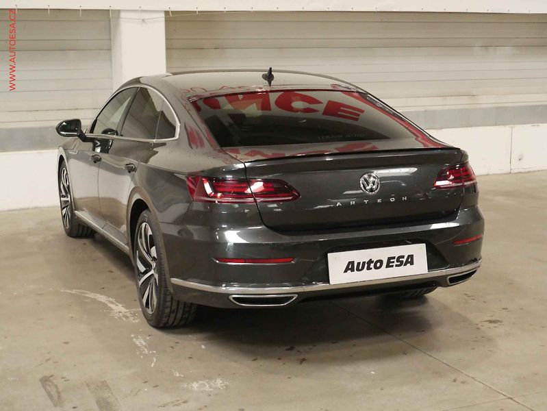 Volkswagen Arteon (2020) 2.0TSi, ČR, DSG, LED - fotka 4 z 22