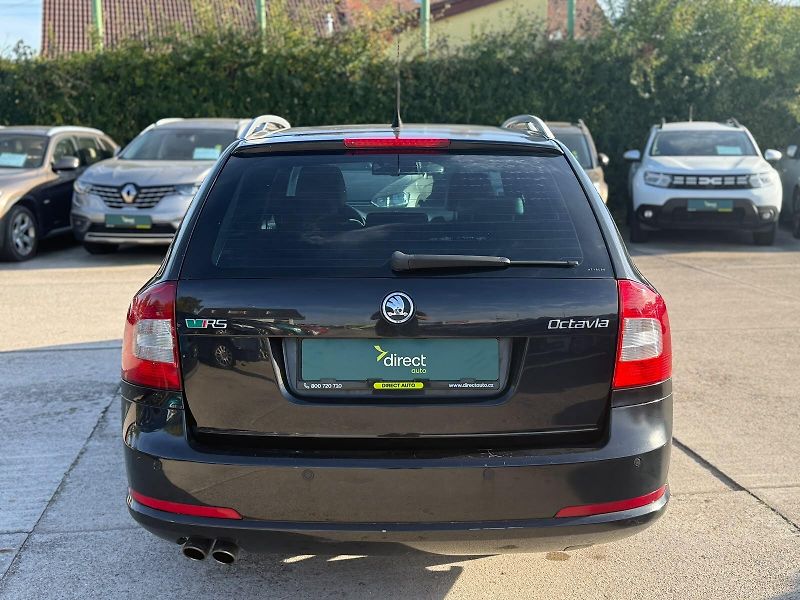 Škoda Octavia - fotka 8 z 9