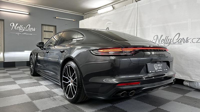 Porsche Panamera TURBO S / ZÁRUKA / TOP STAV - fotka 4 z 50